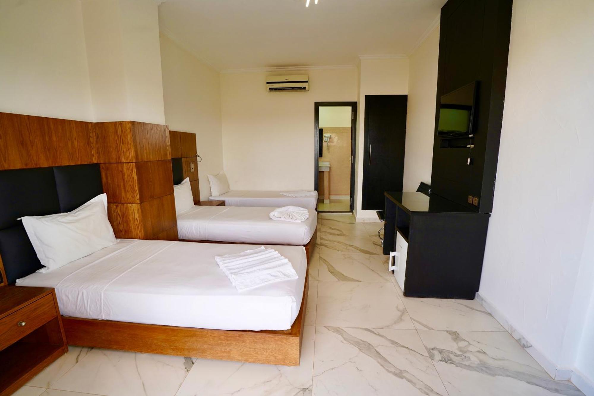 Ourika Camp Suites Hotel & Resort El Harkat Eksteriør billede