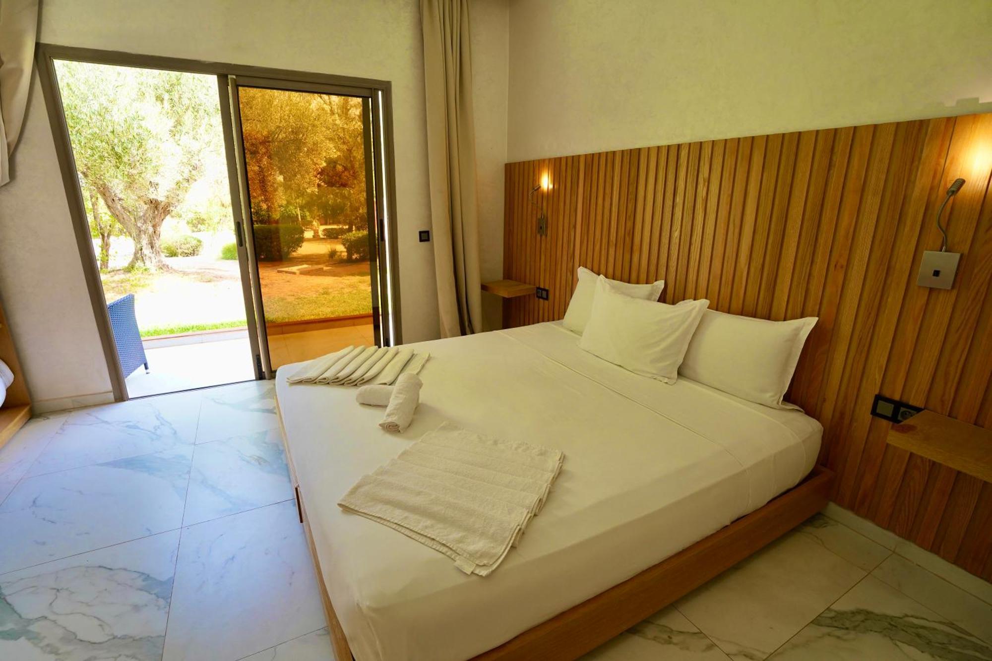 Ourika Camp Suites Hotel & Resort El Harkat Eksteriør billede