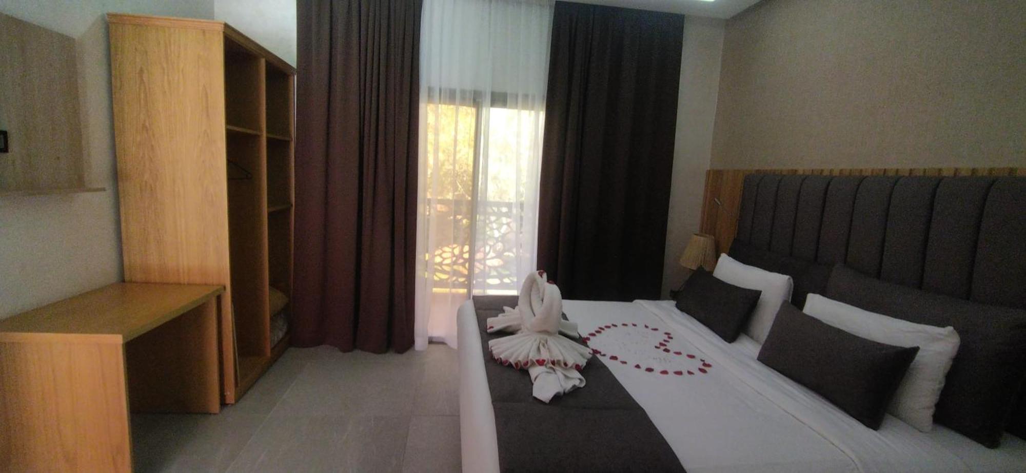 Ourika Camp Suites Hotel & Resort El Harkat Eksteriør billede